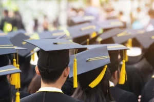 alunos graduandos de bacharelado