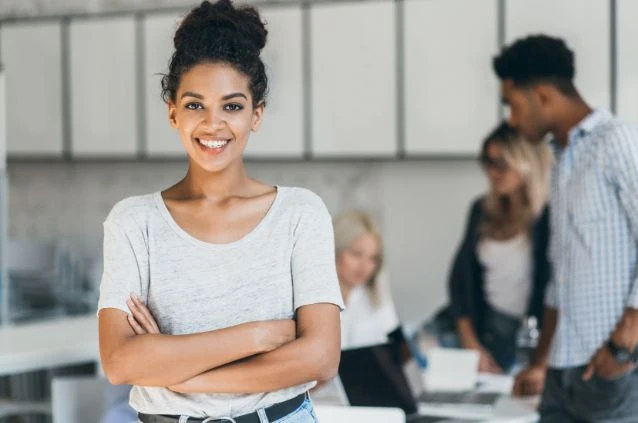 estudante aplicando estratégias para começar a carreira